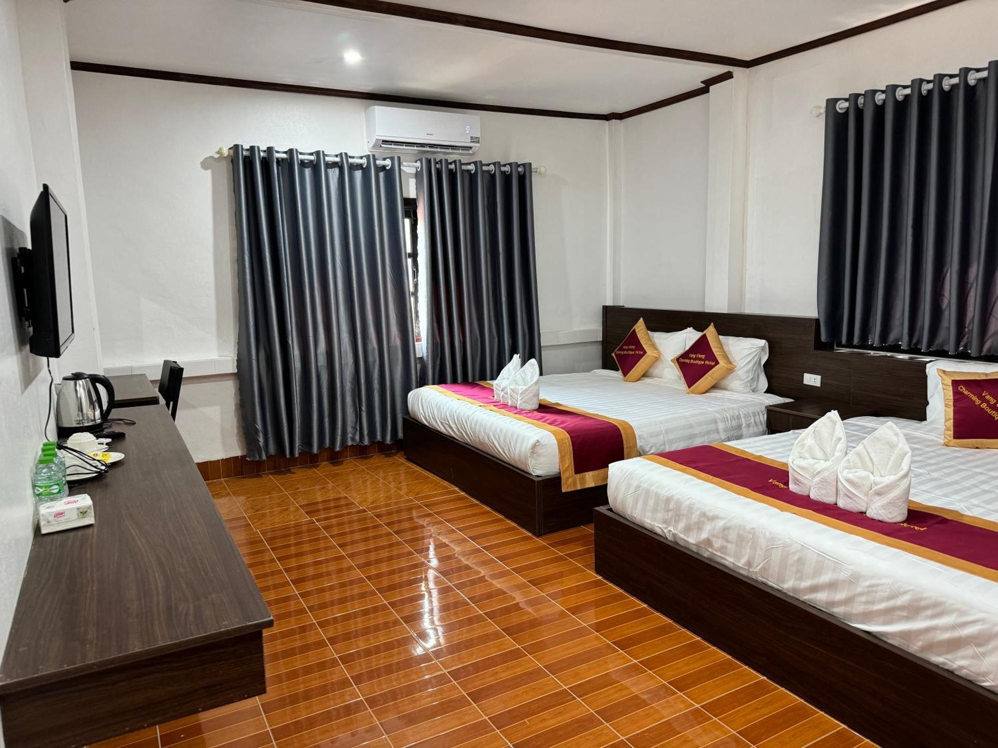 Vangvieng Charming Boutique Hotel Vang Vieng Bagian luar foto