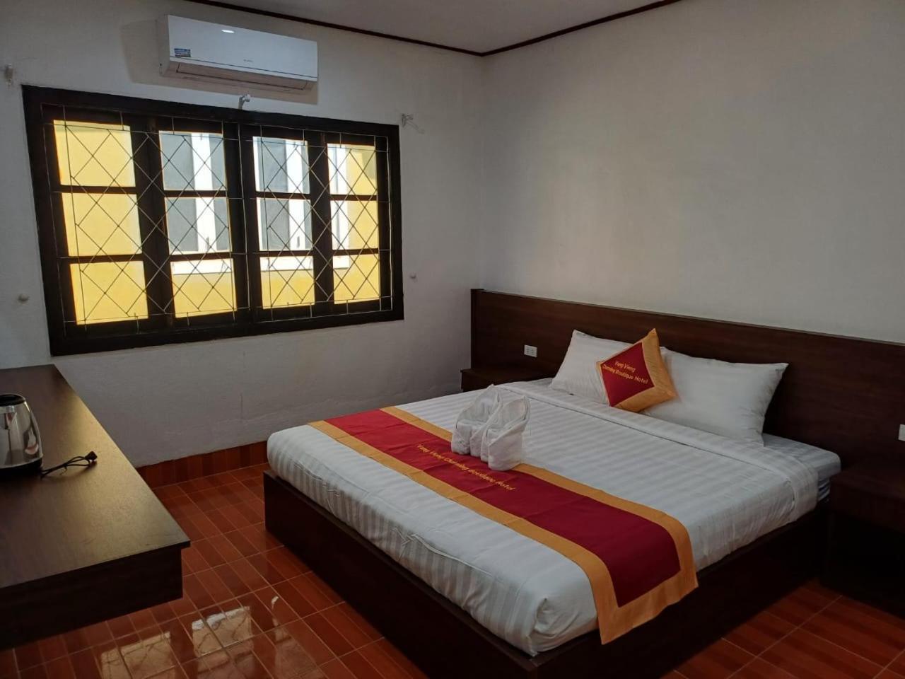 Vangvieng Charming Boutique Hotel Vang Vieng Bagian luar foto